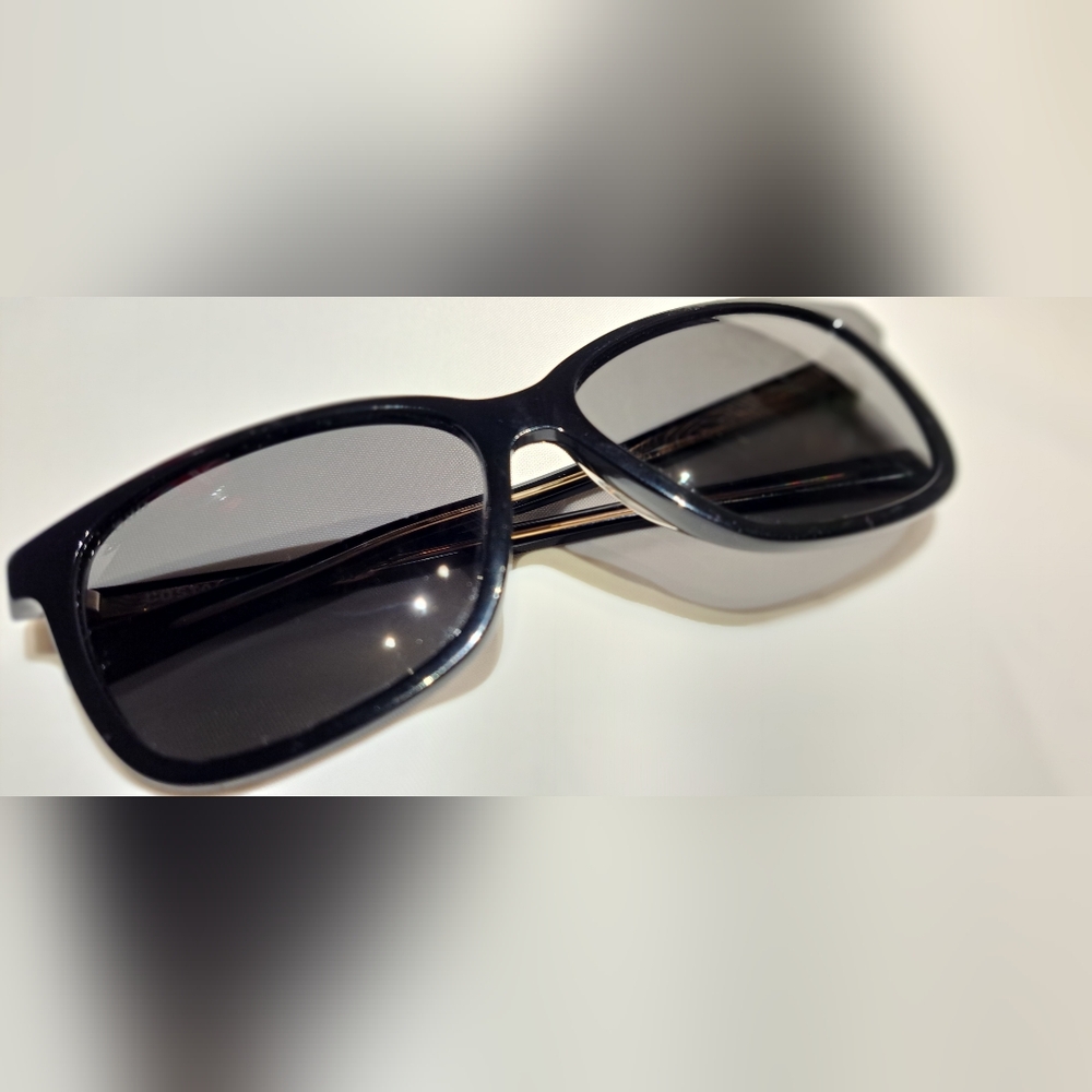 Costa Del Mar May Polarized Sunglasses. Large Black Frames. - Picture 7 of 14